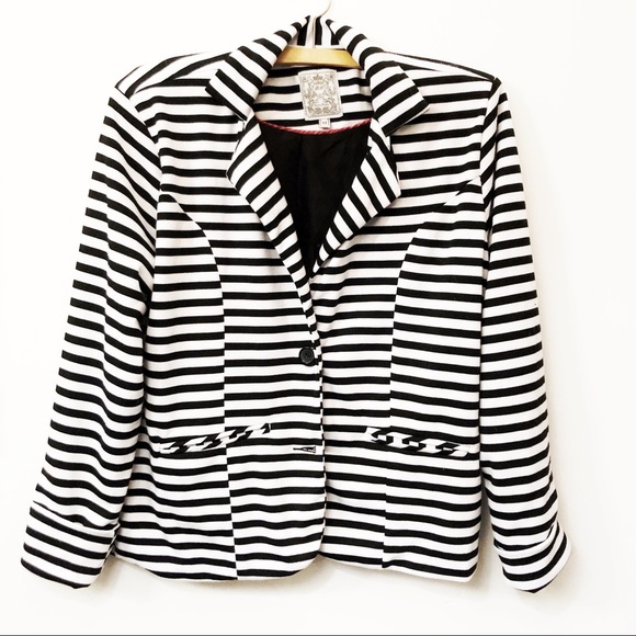 Maxim Studio Blazer - Picture 1 of 4